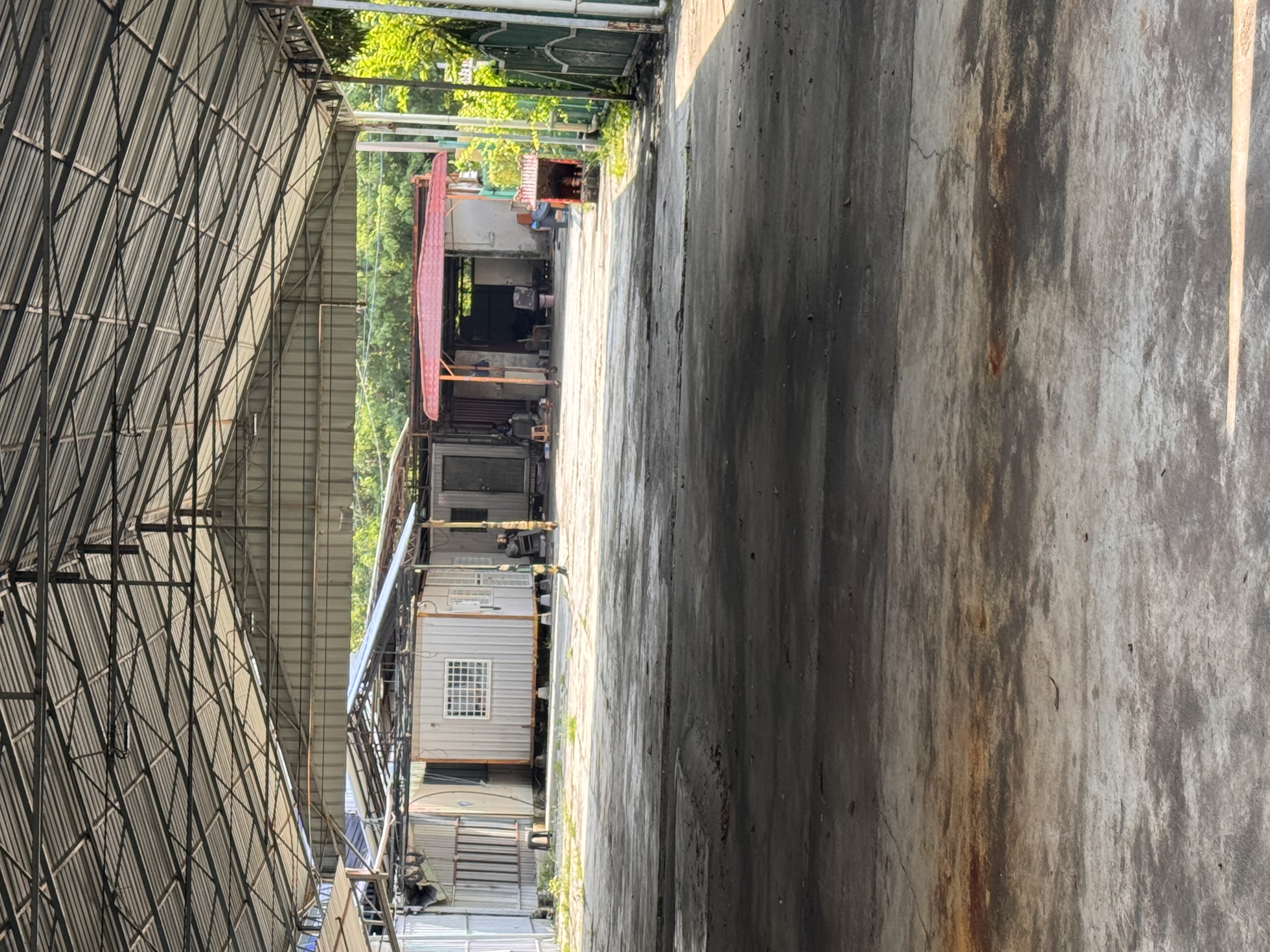 Taman City, Commercial Land