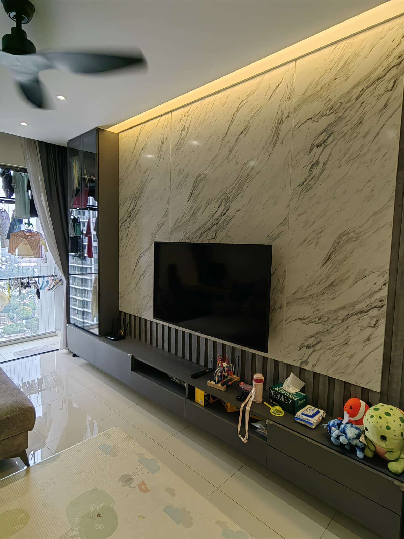 United Point Residence, Condominium