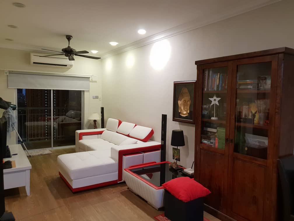 Residensi Laguna, Condominium