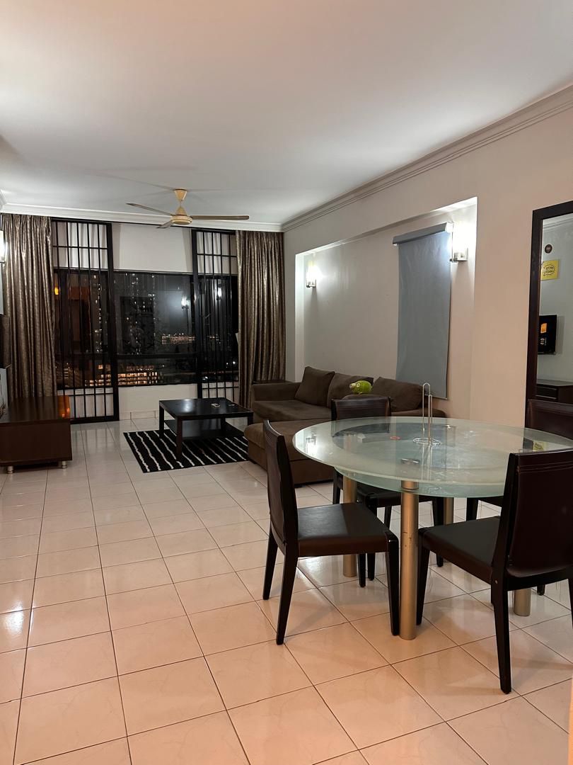 Cameron Tower, Condominium