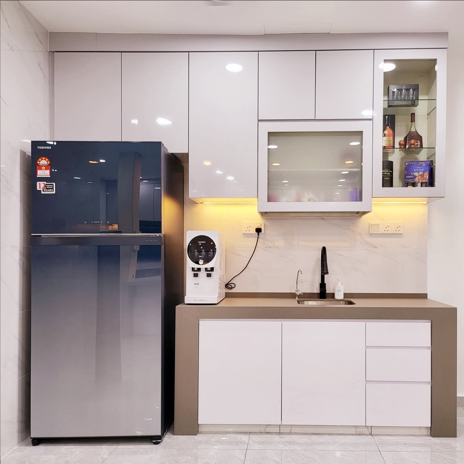 Bandar Menjalara, 3 Storey