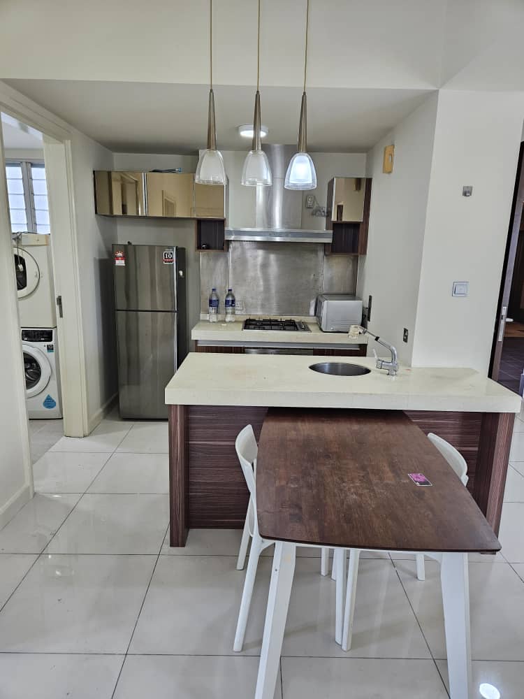 Tiffany Kiara, Condominium
