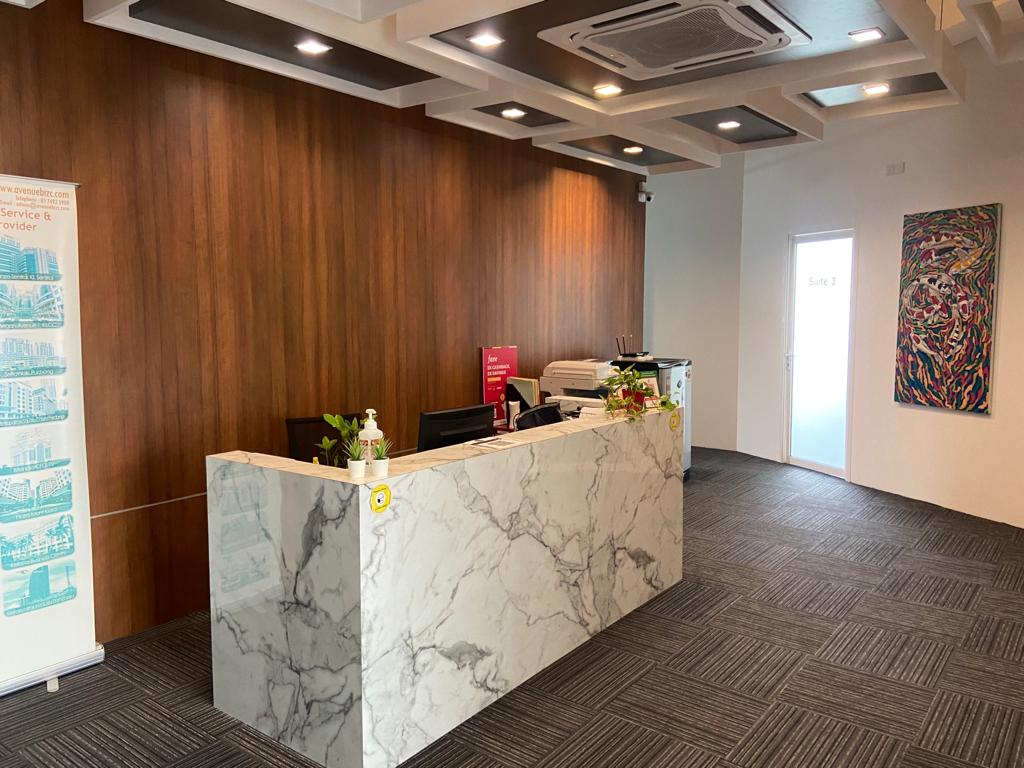Plaza Arcadia, Office