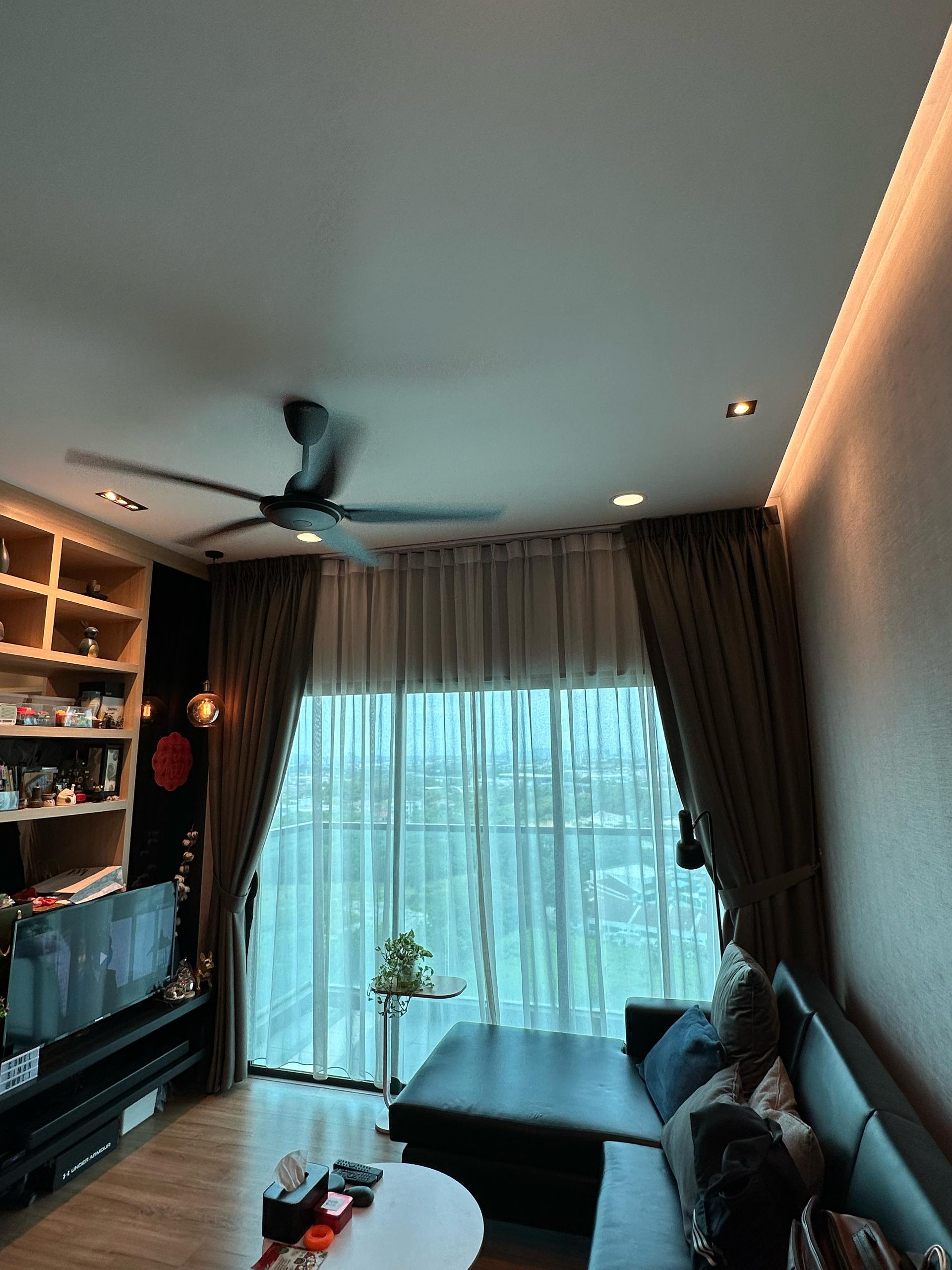 Landmark, Condominium