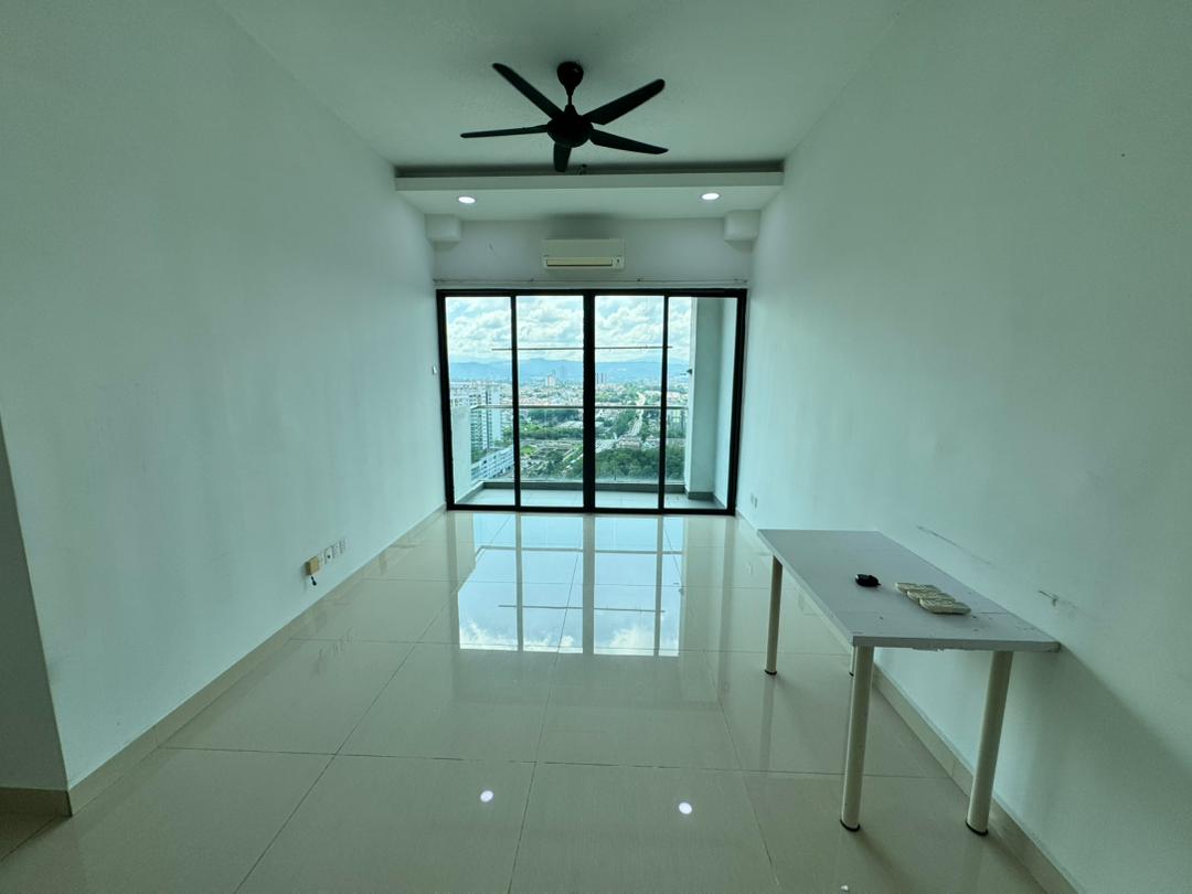 Damai Hillpark, Condominium