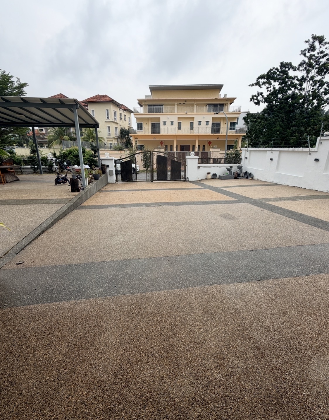 Bandar Mahkota, Bungalow