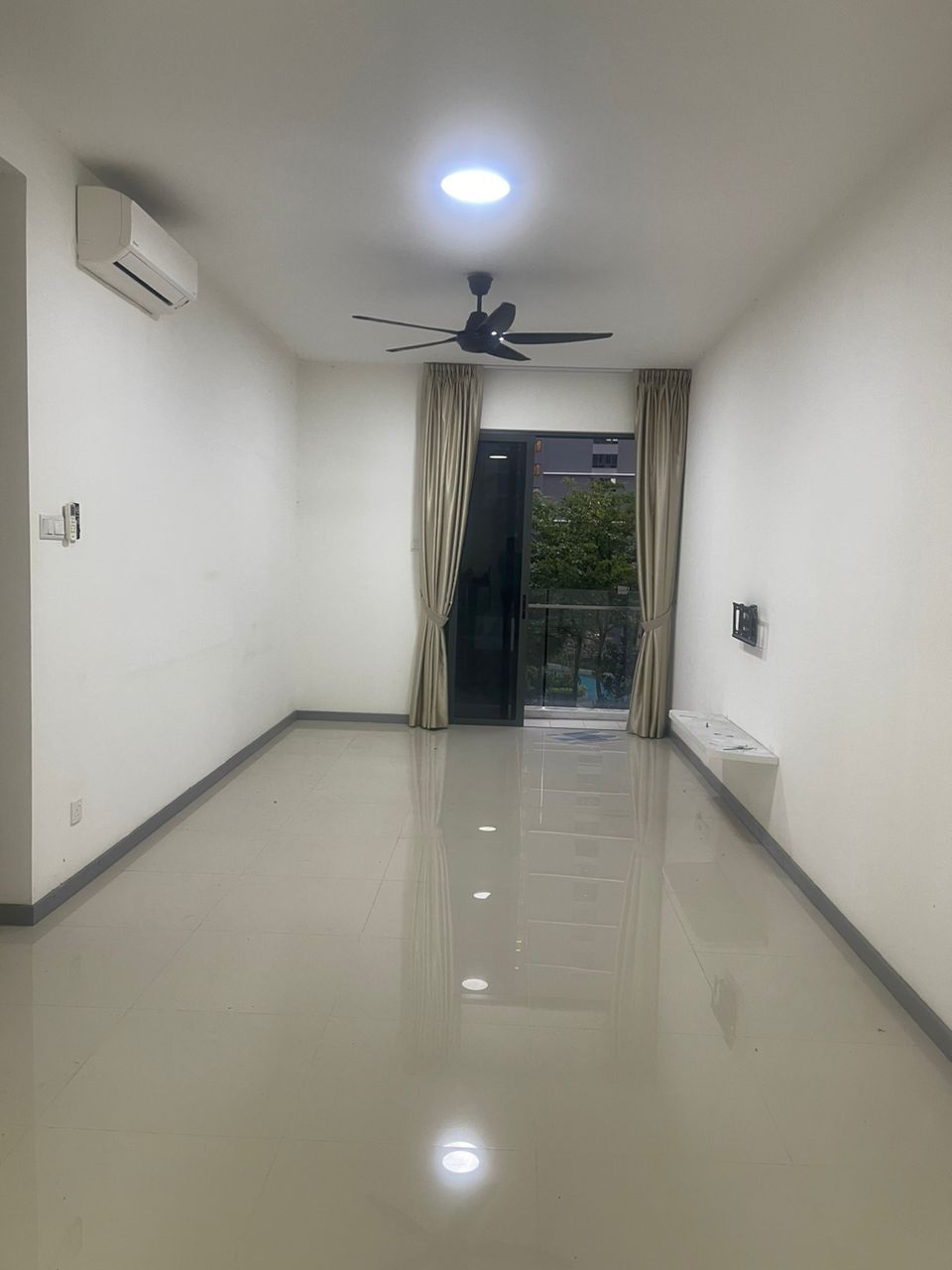 United Point Residence, Condominium