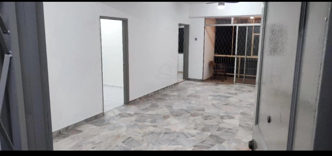 Taman Pusat Kepong Shop Apartment, Apartment