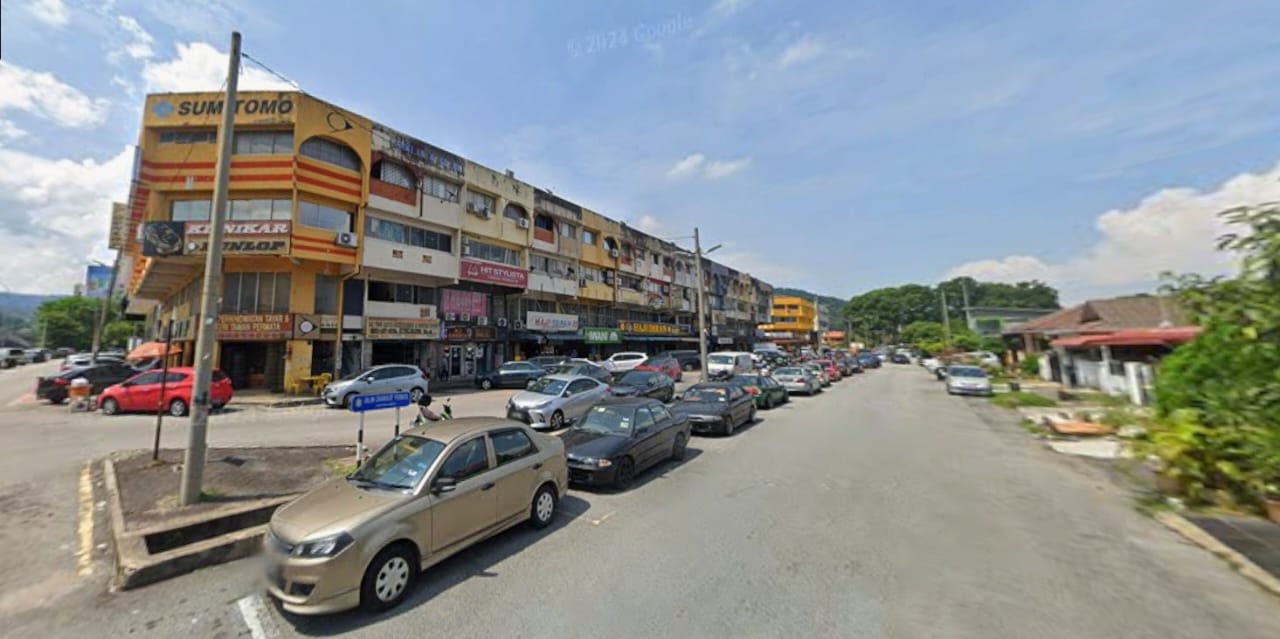Taman Permata, Shop