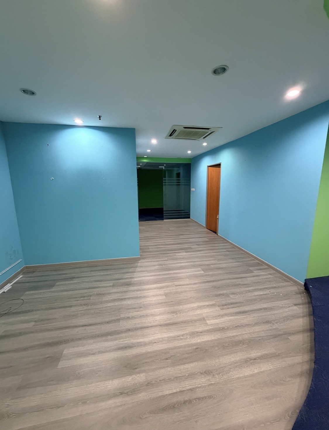 Kelana Square, Office