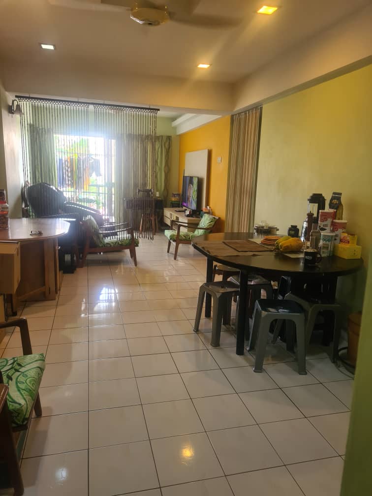 Vista Saujana, Apartment