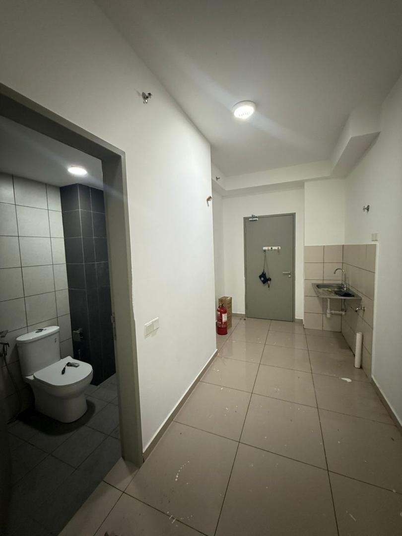 D'Vervain, Condominium