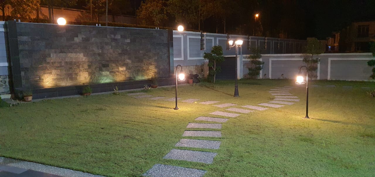 Bukit Amverton, Semi-D