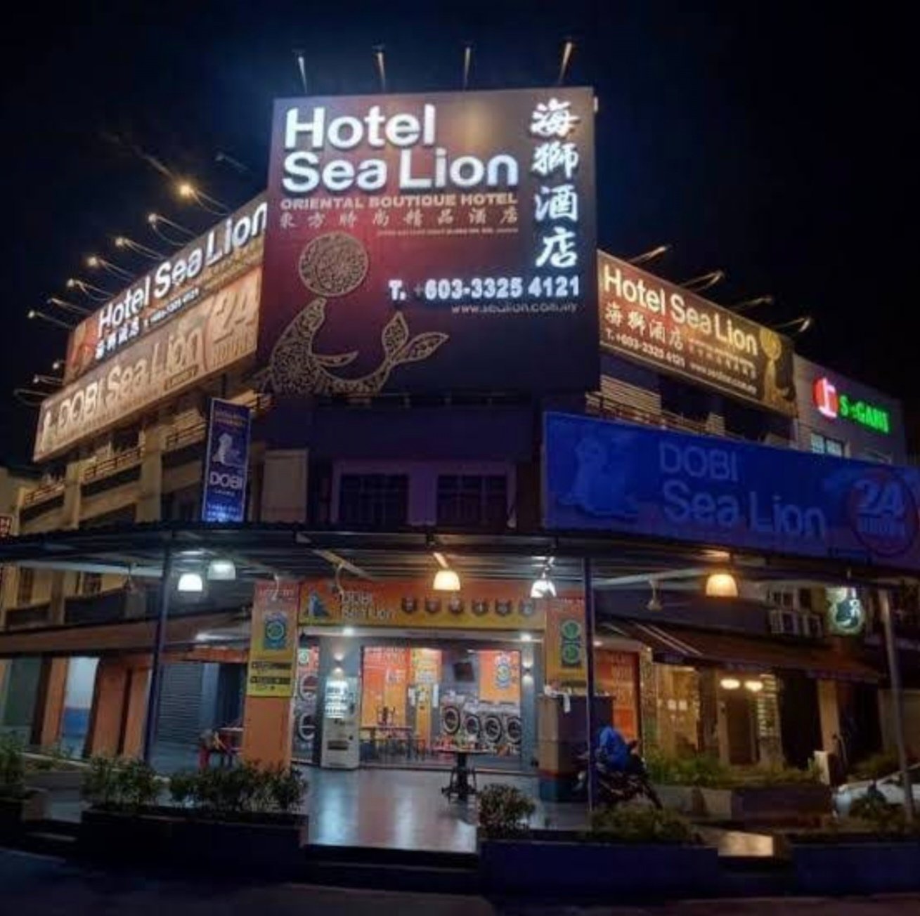 Bayu Tinggi, Hotel