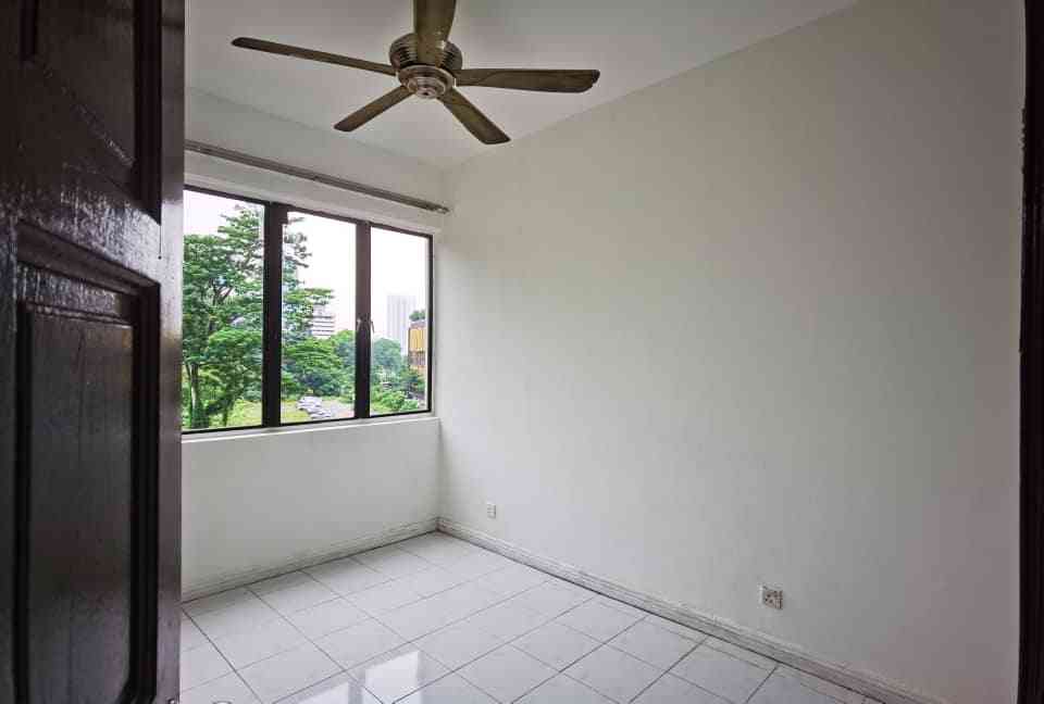 Menara Belfield, Condominium