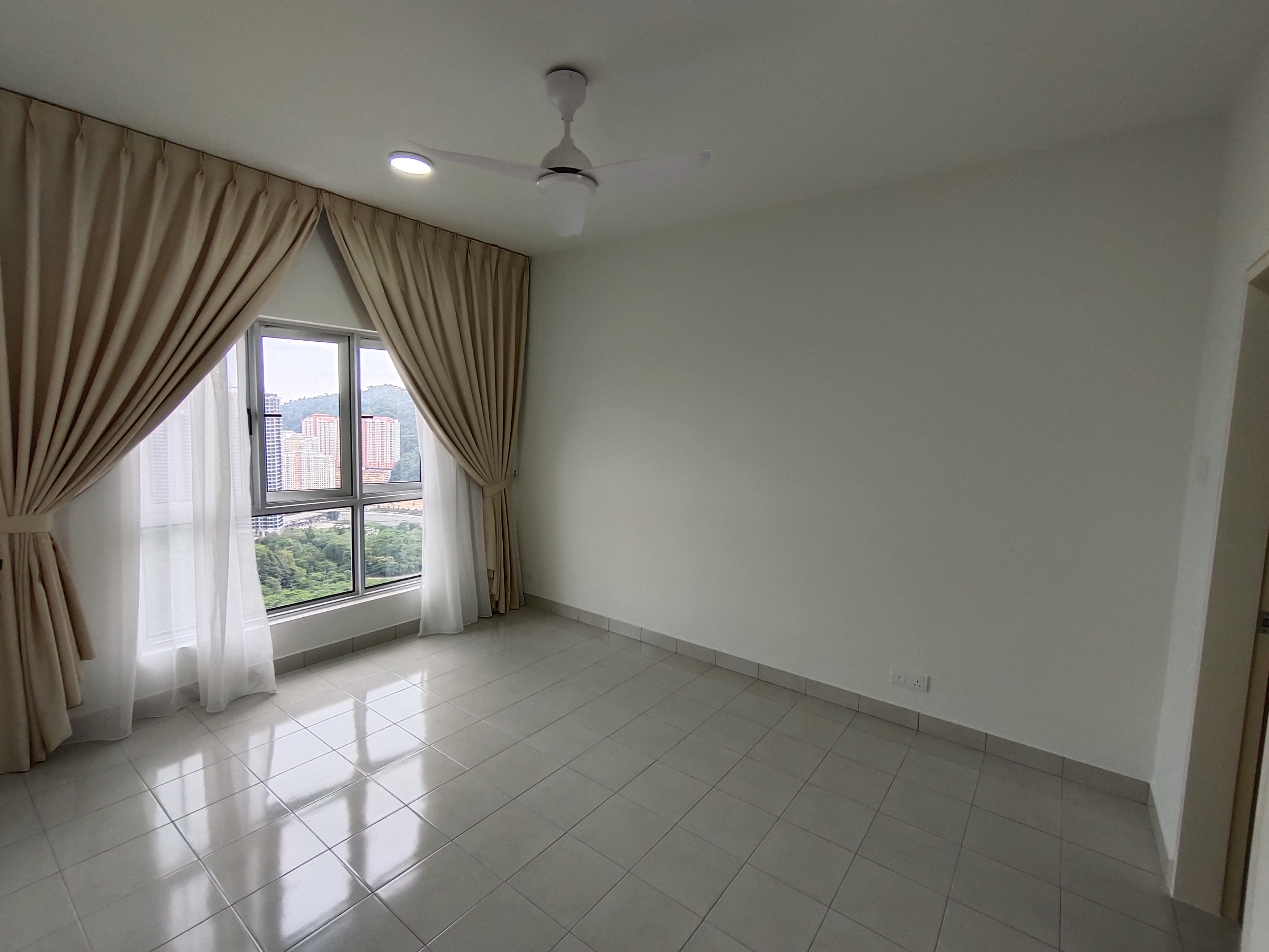Apartment Sofiya Residence desa park city Sinland Real Estate