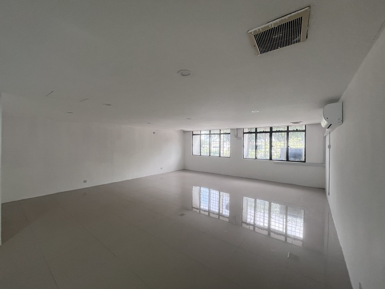 Section 2 Office, Office