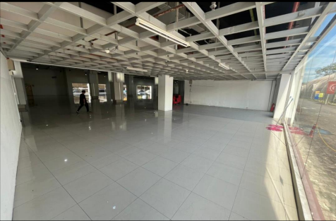 Jalan Balakong, Shop