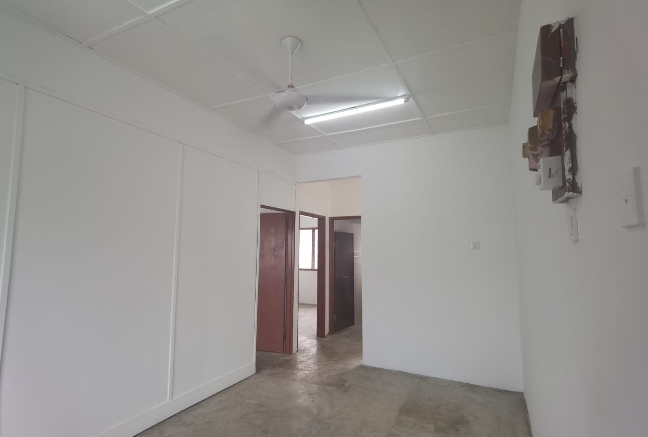 Taman Alam Megah Flat, Flat