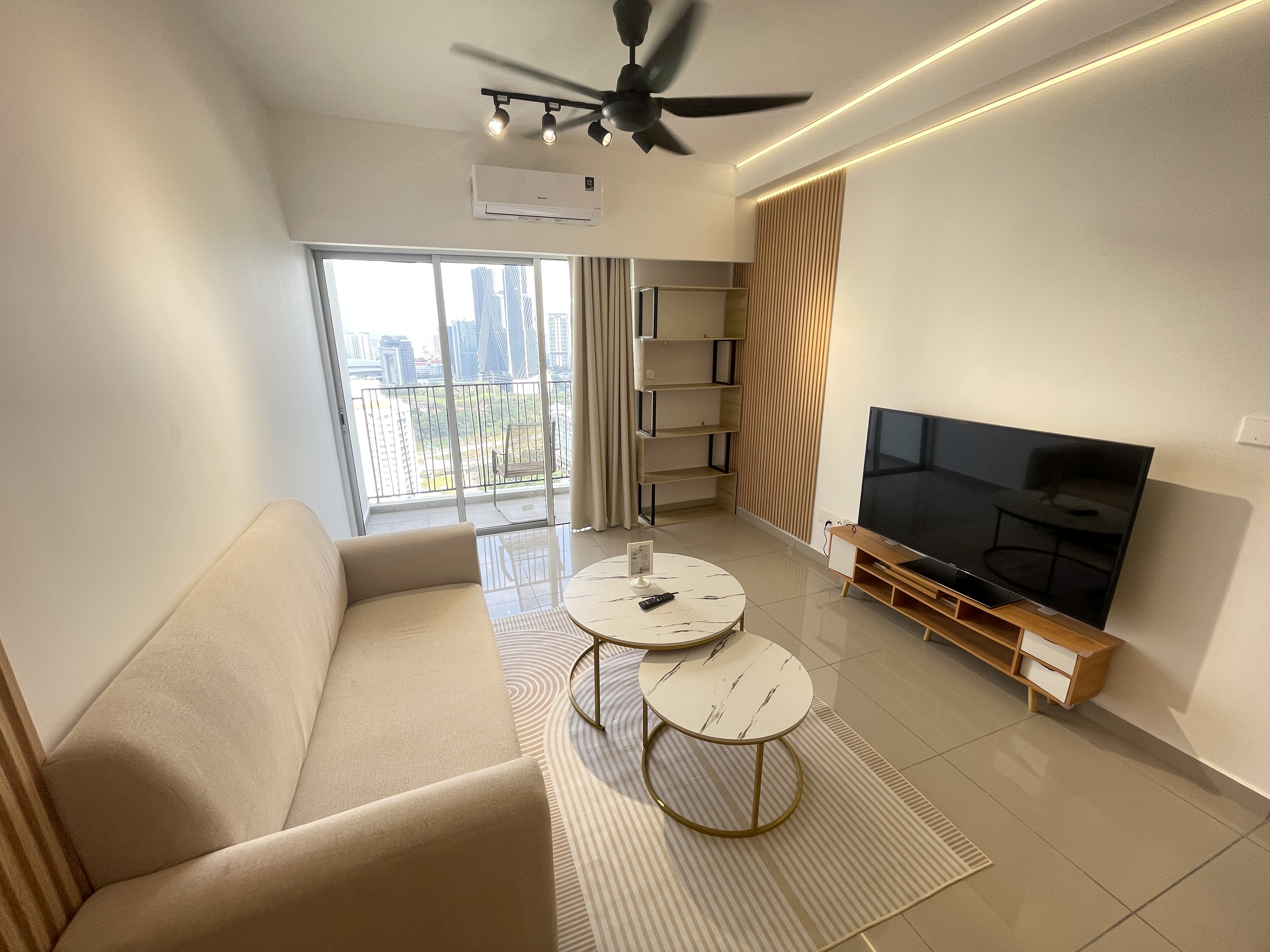 Residensi Dutamas Dahlia, Condominium