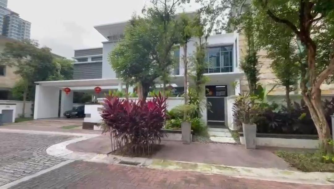 The Residence, Bungalow