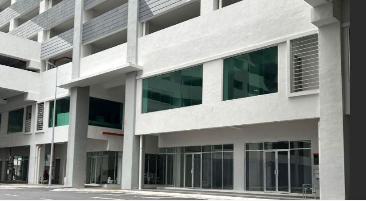RC Residences, Shop