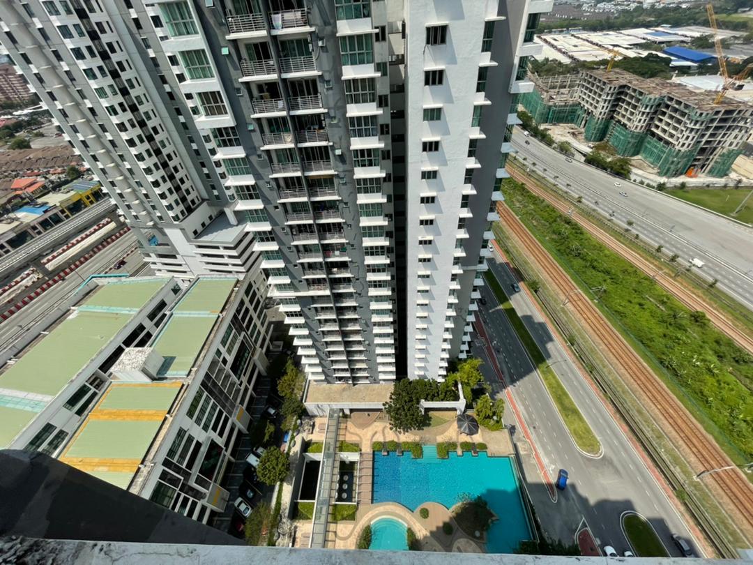 Condominium Park One South Seri Kembangan Sinland Real Estate