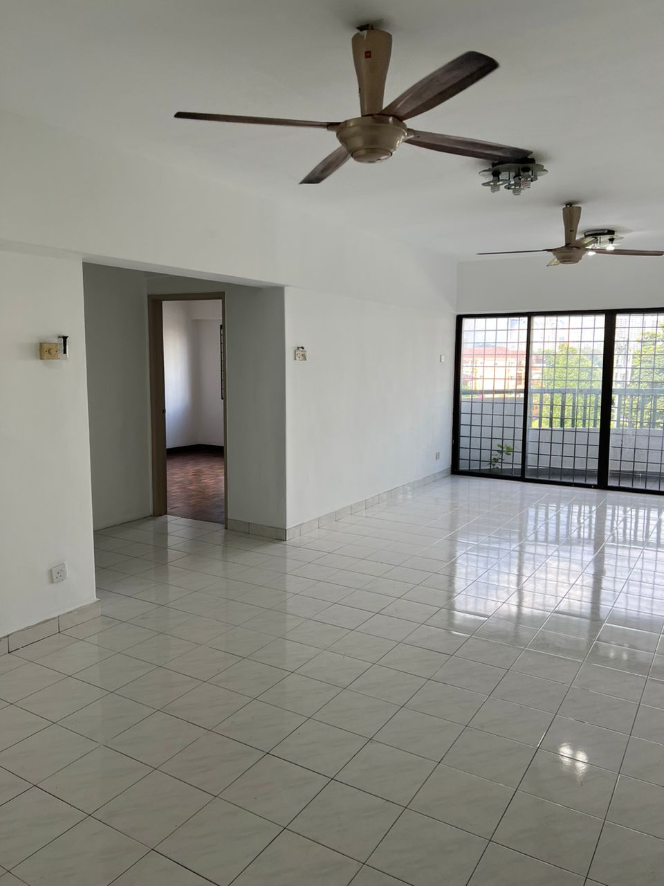 Apartment Greenfield Apartment , Bukit Jalil Sinland Real Estate