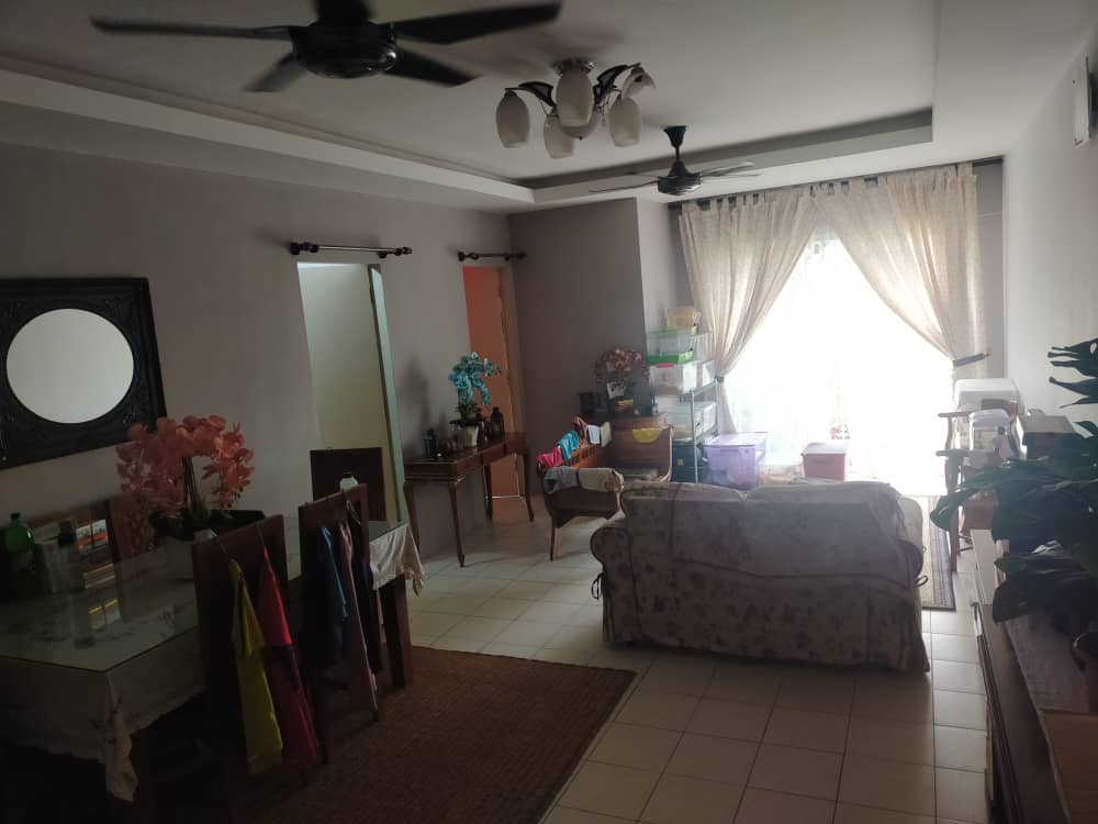 Apartment lakeview Selayang Sinland Real Estate